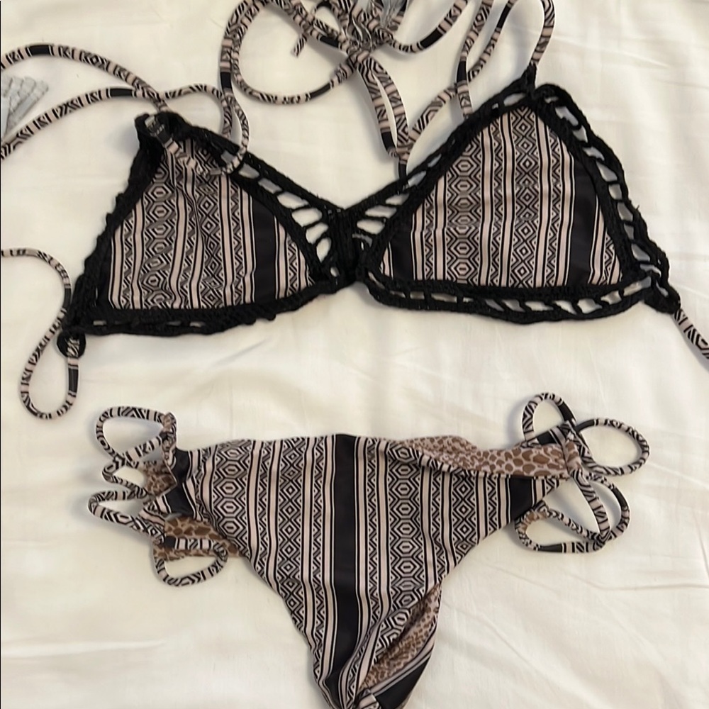 Acacia Bikini size L